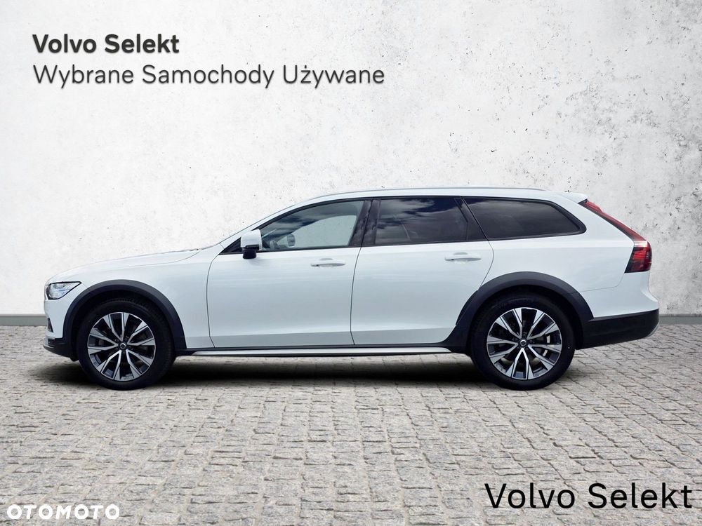Volvo V90 Cross Country - 6