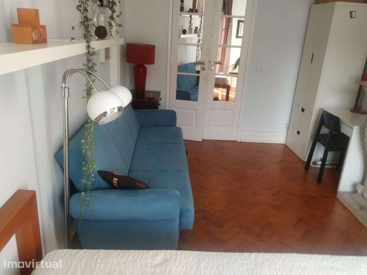 Quarto - localizado em Alameda Lisbon - Grande imagem: 5/8