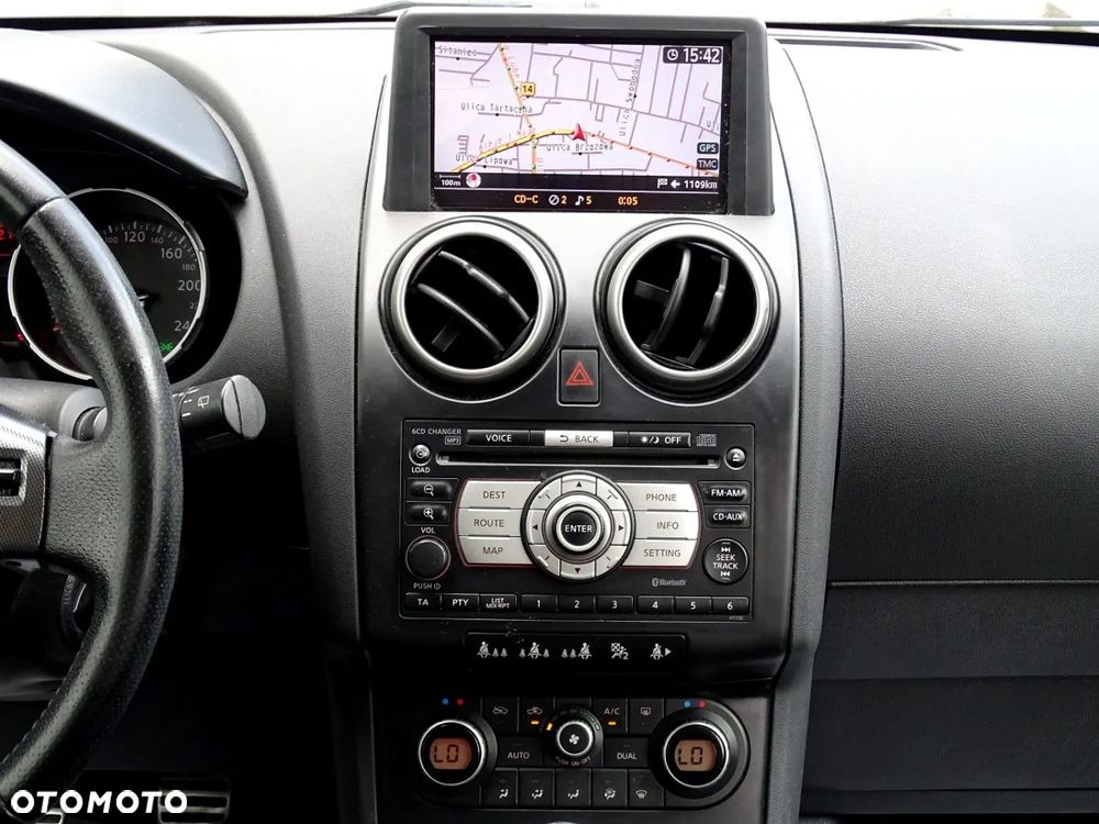 Nissan Qashqai 2.0 4 x 4 tekna - 18