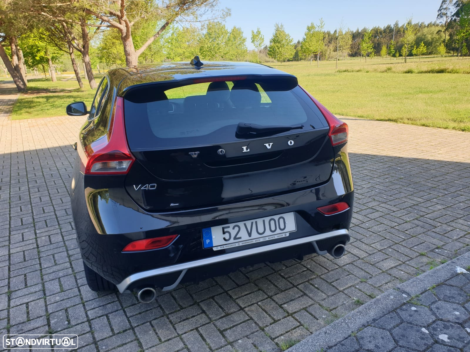 Volvo V40 2.0 D2 R-Design - 6