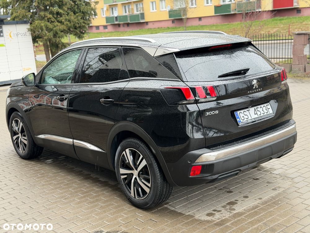 Peugeot 3008 1.2 PureTech Allure S&S - 13