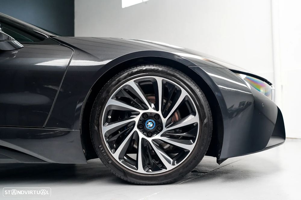 BMW i8 - 23