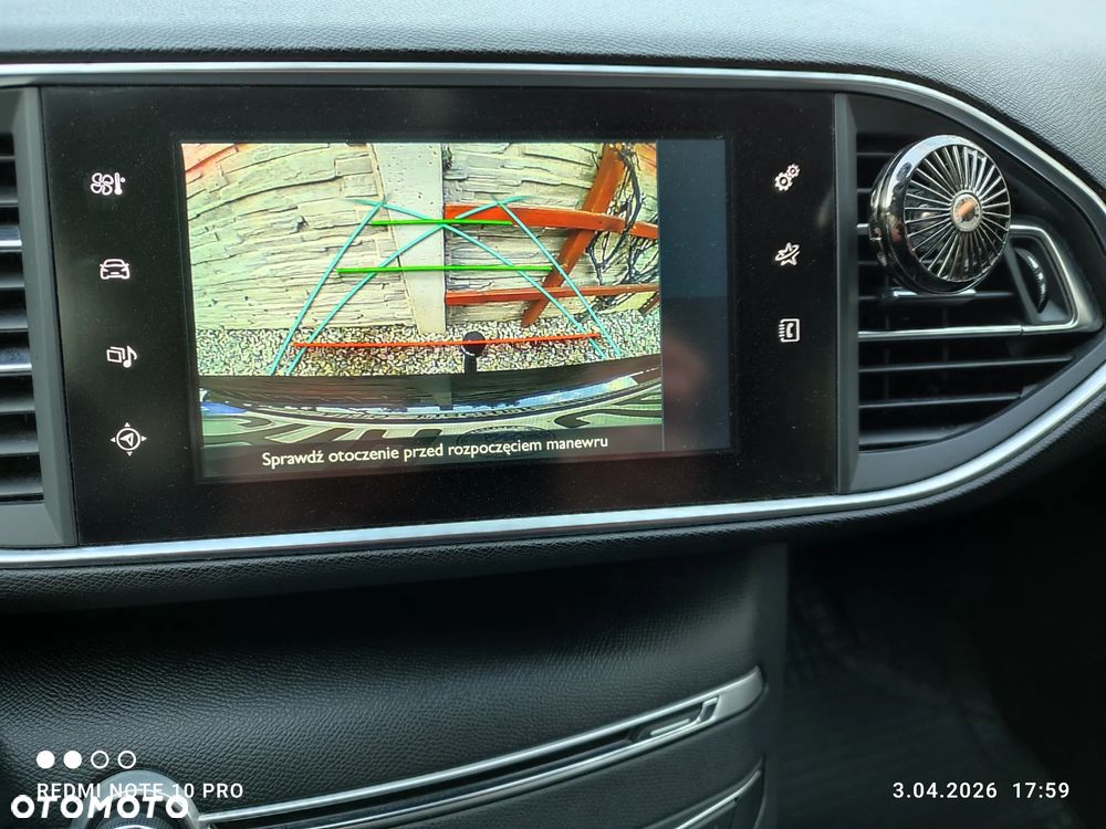 Peugeot 308 BlueHDi 150 Automatik Stop & Start Niveau 2 Business-Line - 22