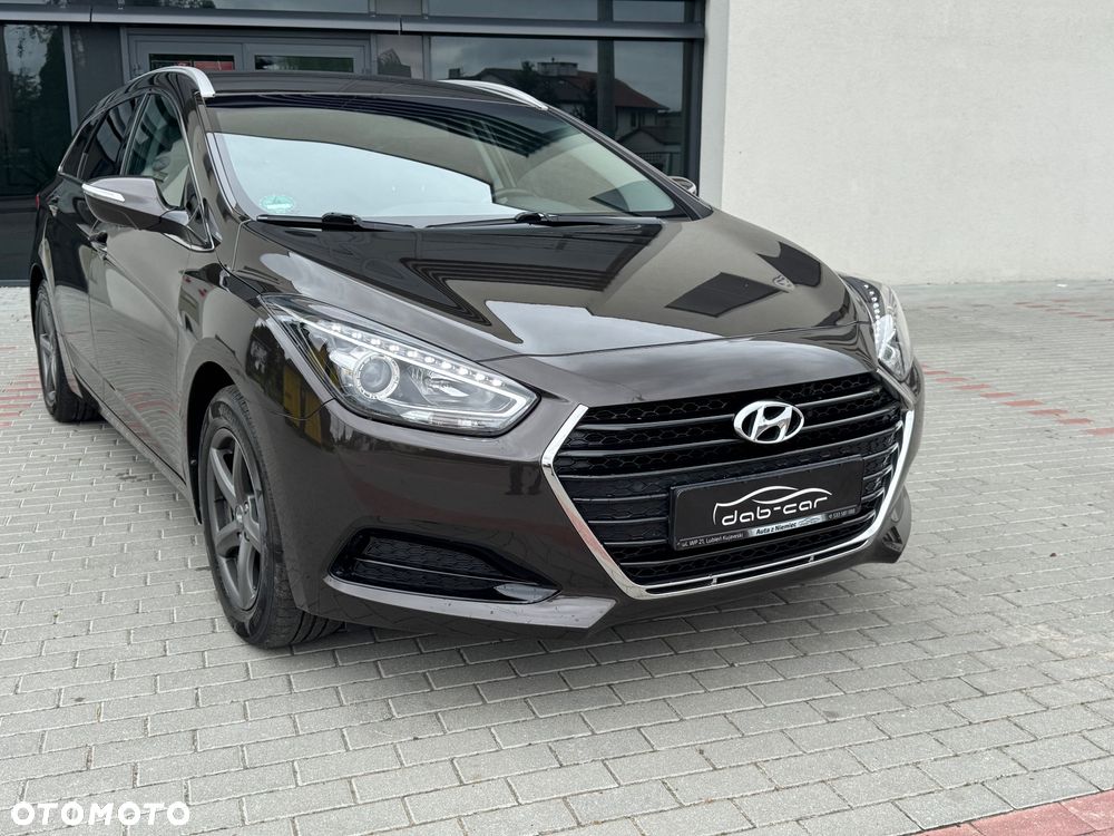 Hyundai i40 Kombi 1.6 Trend - 18