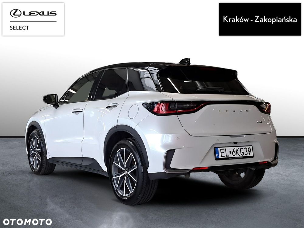 Lexus LBX 1.5 Hybrid Emotion - 8