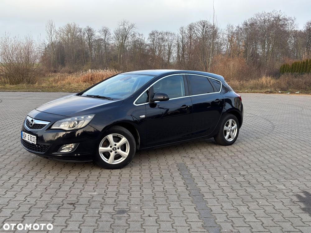Opel Astra 1.6 Turbo Edition Sport - 3