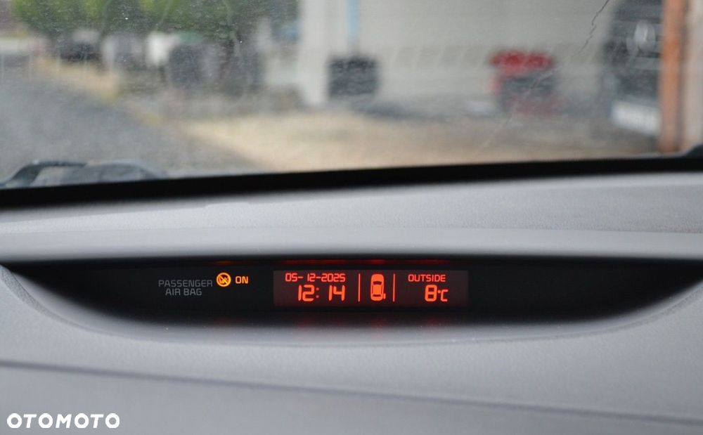 Kia Ceed 1.6 GDI ISG Dream-Team Edition - 21