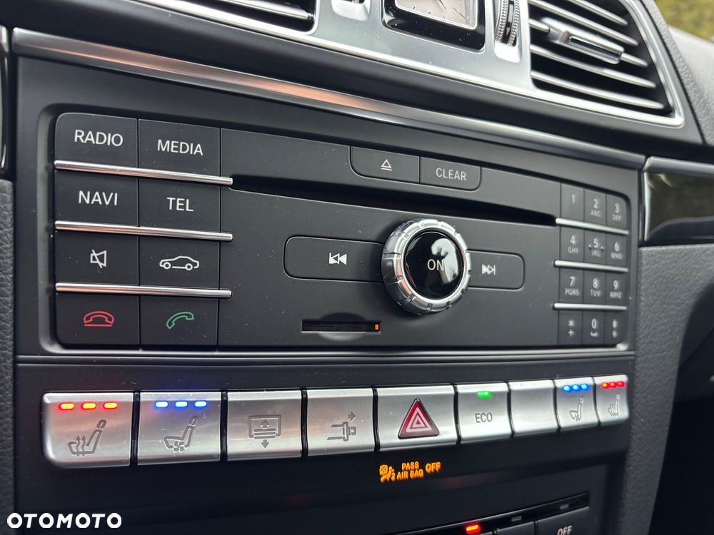 Mercedes-Benz Klasa E 400 4Matic 9G-TRONIC AMG Line - 11