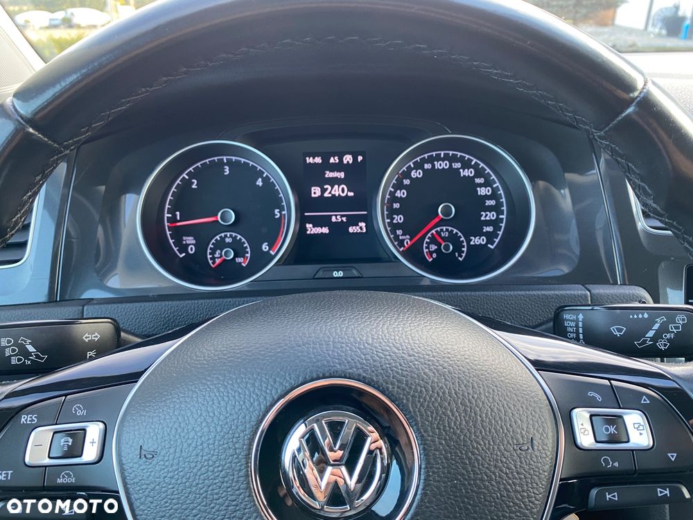 Volkswagen Golf 1.6 TDI SCR DSG Comfortline - 34