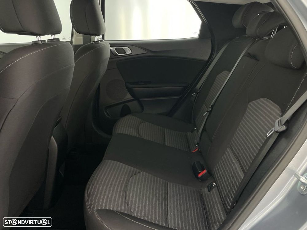 Kia XCeed 1.0 T-GDI Drive - 12