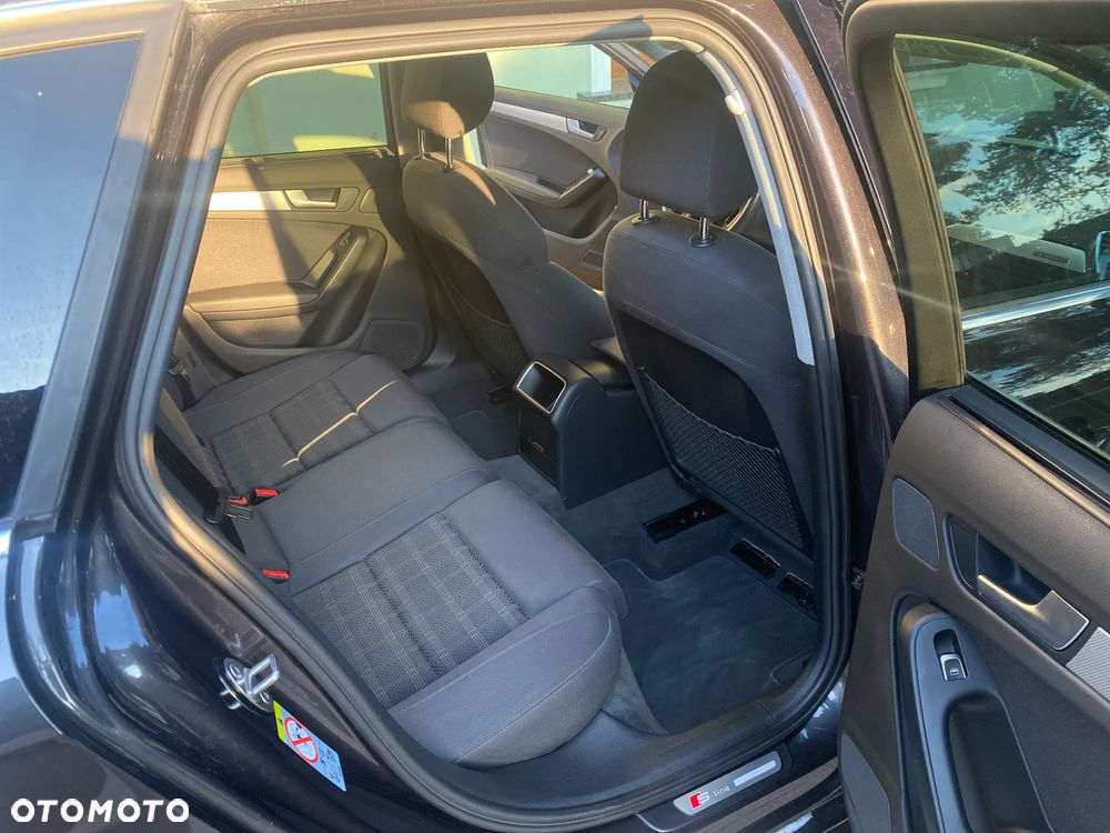 Audi A4 Avant 2.0 TDI S tronic - 14