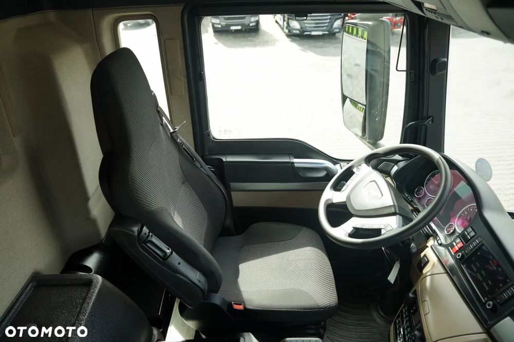 MAN TGS 33.420 / 6x4 / WYWROTKA 3 STRONNA / 2x HYDROBURTA  + HDS HIAB 158 E-2 / MAX 5 900 / AUTOMAT / EURO 6 - 30