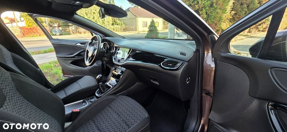 Opel Astra 1.6 D (CDTI) Start/Stop Innovation - 39
