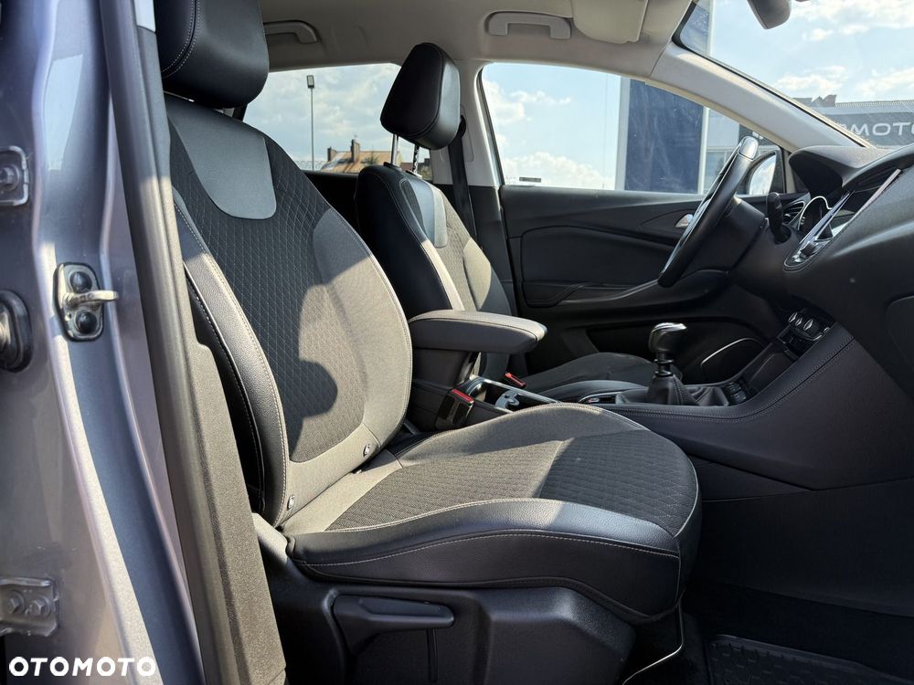 Opel Grandland X 1.2 T Enjoy S&S - 27
