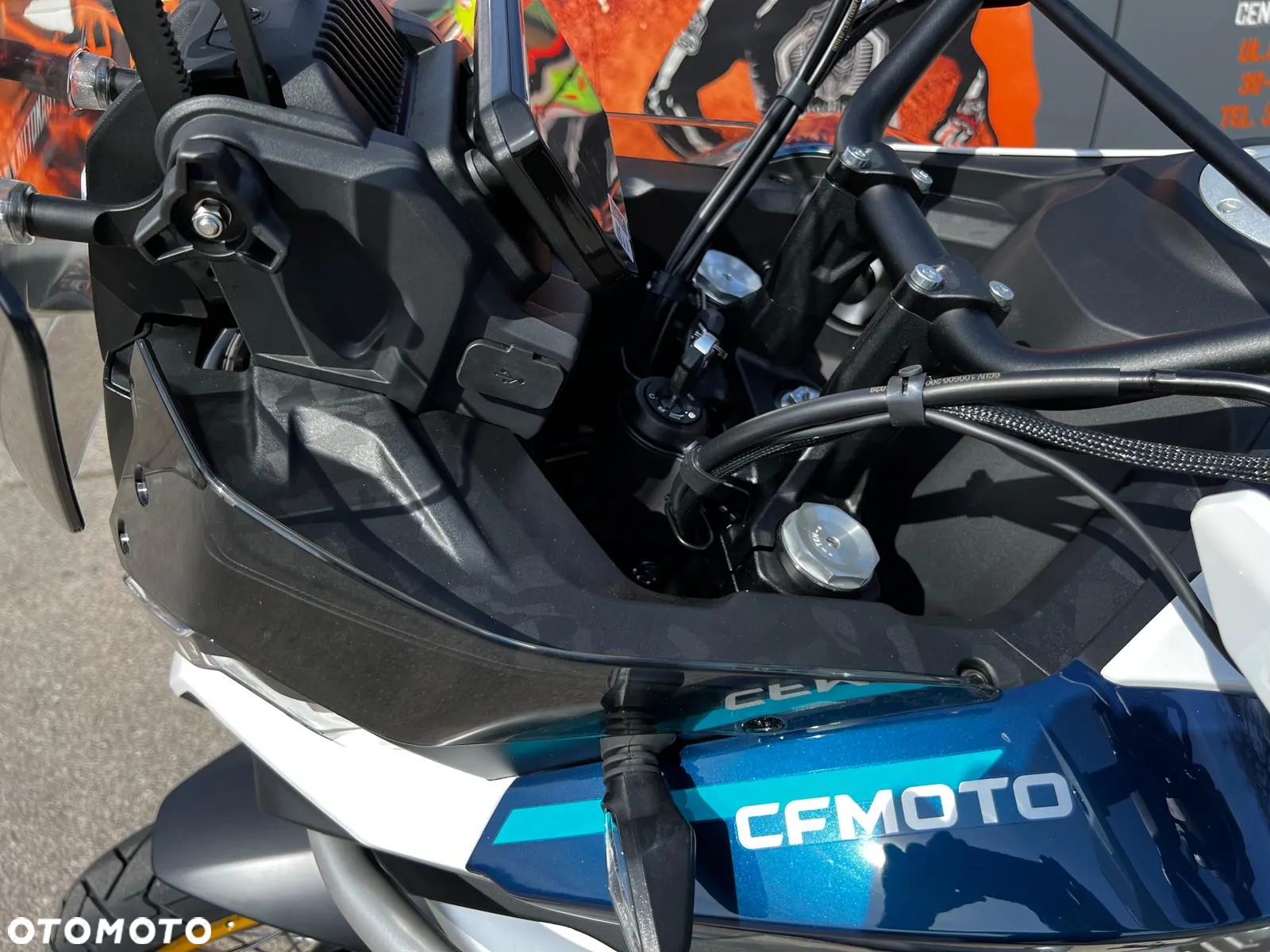 CFMoto MT - 8