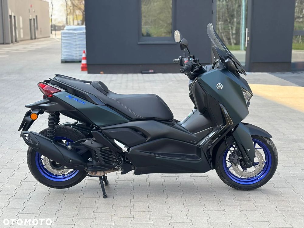 Yamaha X-max - 8