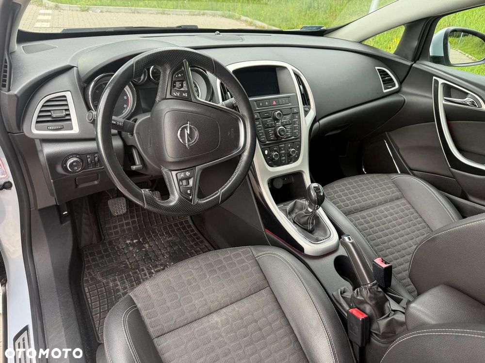 Opel Astra - 12