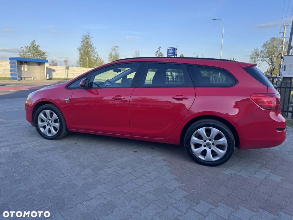 Opel Astra 1.7 CDTI DPF 150 Jahre - 9
