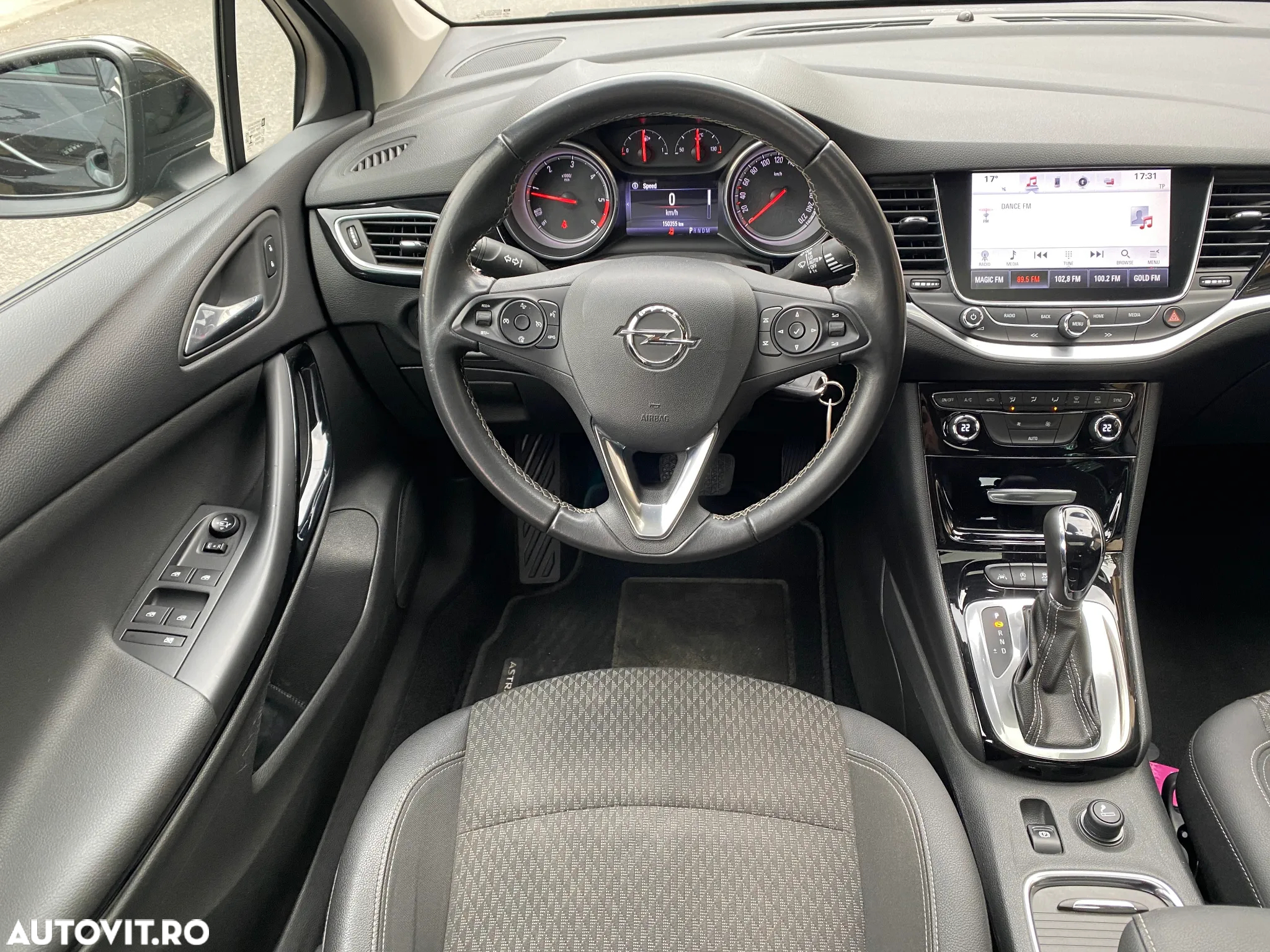 Opel Astra 1.6 CDTI Enjoy Aut. - 9
