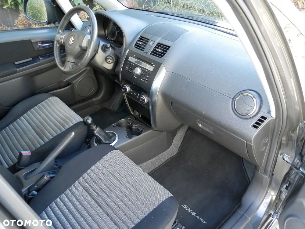 Suzuki Sx4 2009 photo 5