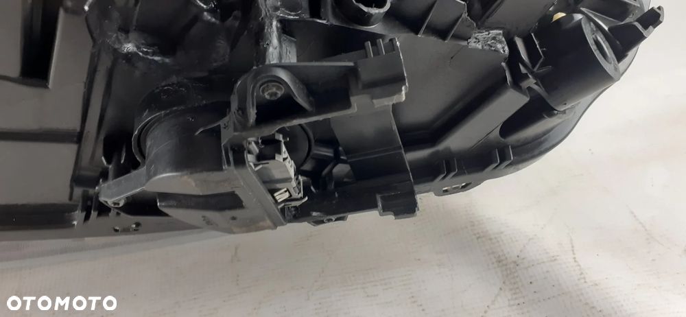 Lampa prawa Volvo S\V60 bi-xenon skr. 2013-18 r. - 10