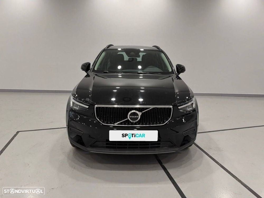 Volvo Xc 40 2022 photo 2