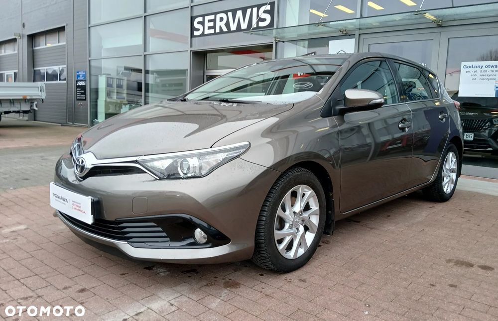 Toyota Auris 1.6 Premium MS - 3