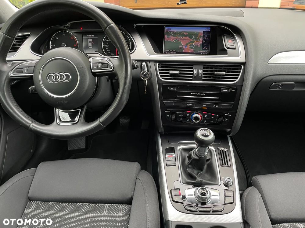 Audi A4 Limousine 2.0 TDI - 4