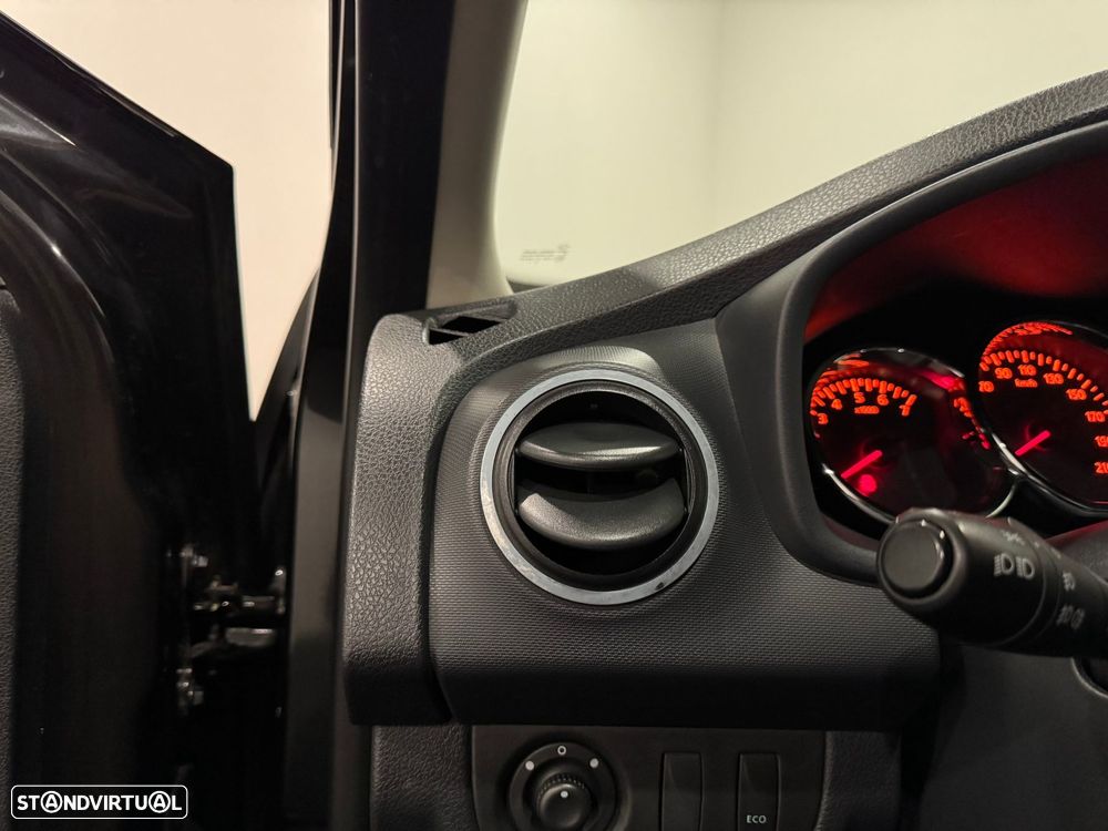 Dacia Sandero 0.9 TCe Stepway - 35