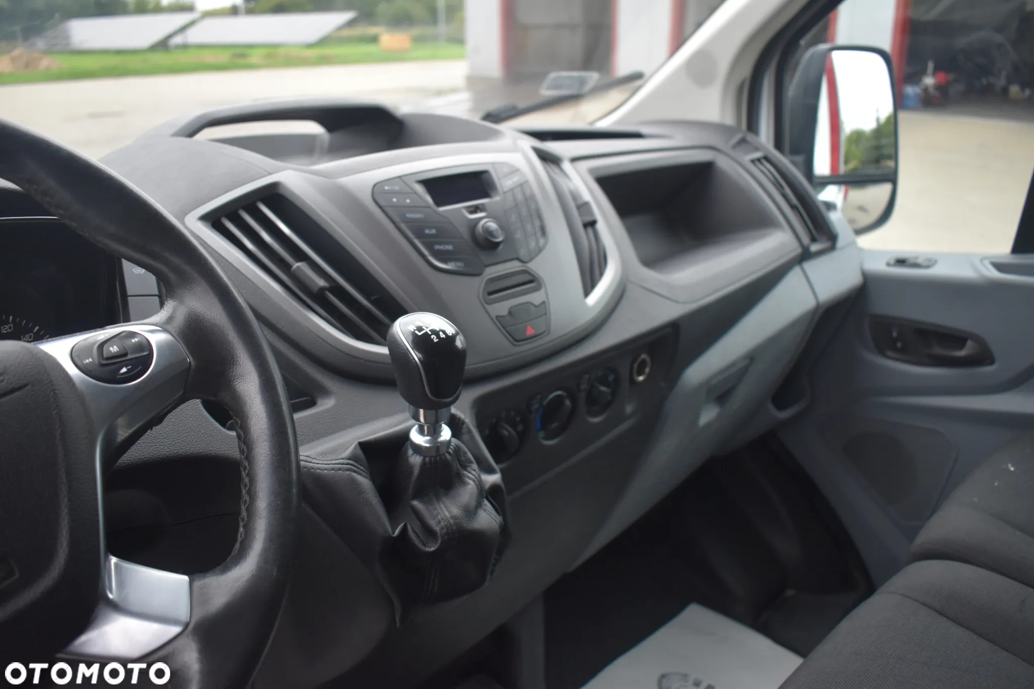 Ford Transit - 17