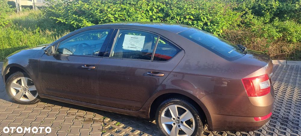 Skoda Octavia 1.4 TSI Ambition - 9