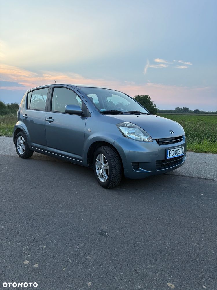 Daihatsu Sirion 1.3 - 3
