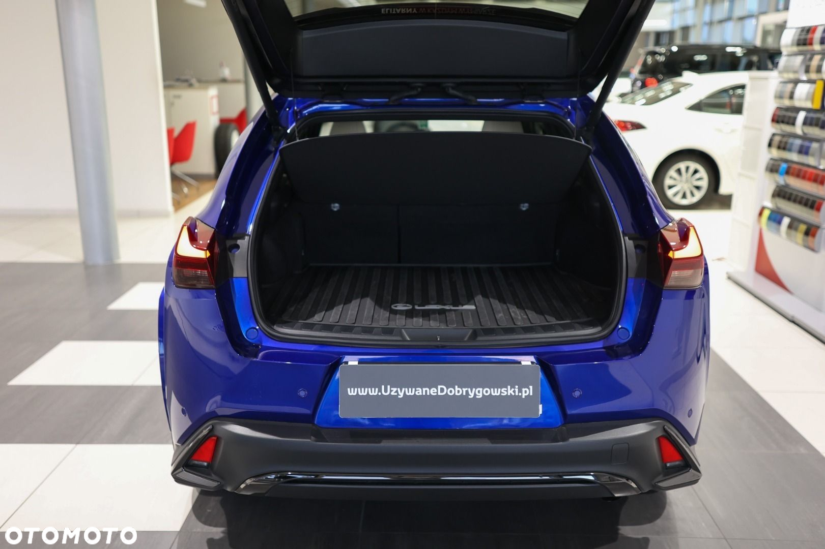Lexus UX - 14