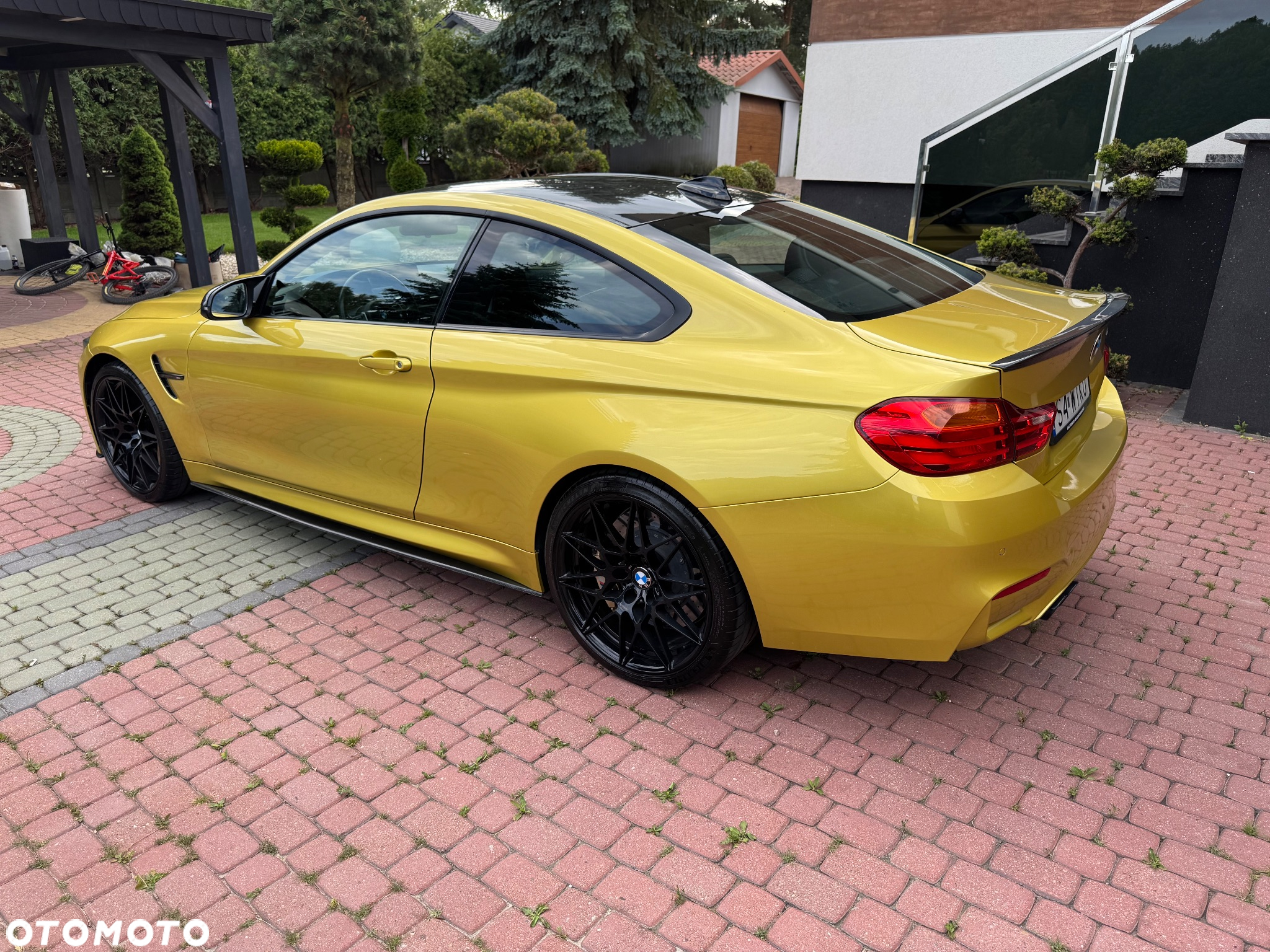 BMW M4 - 4