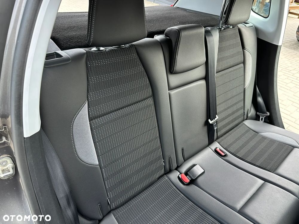 Peugeot 2008 - 22