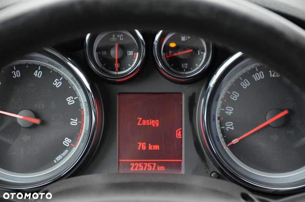 Opel Astra - 35