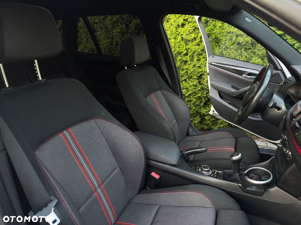 BMW X1 sDrive16d Sport Line - 6