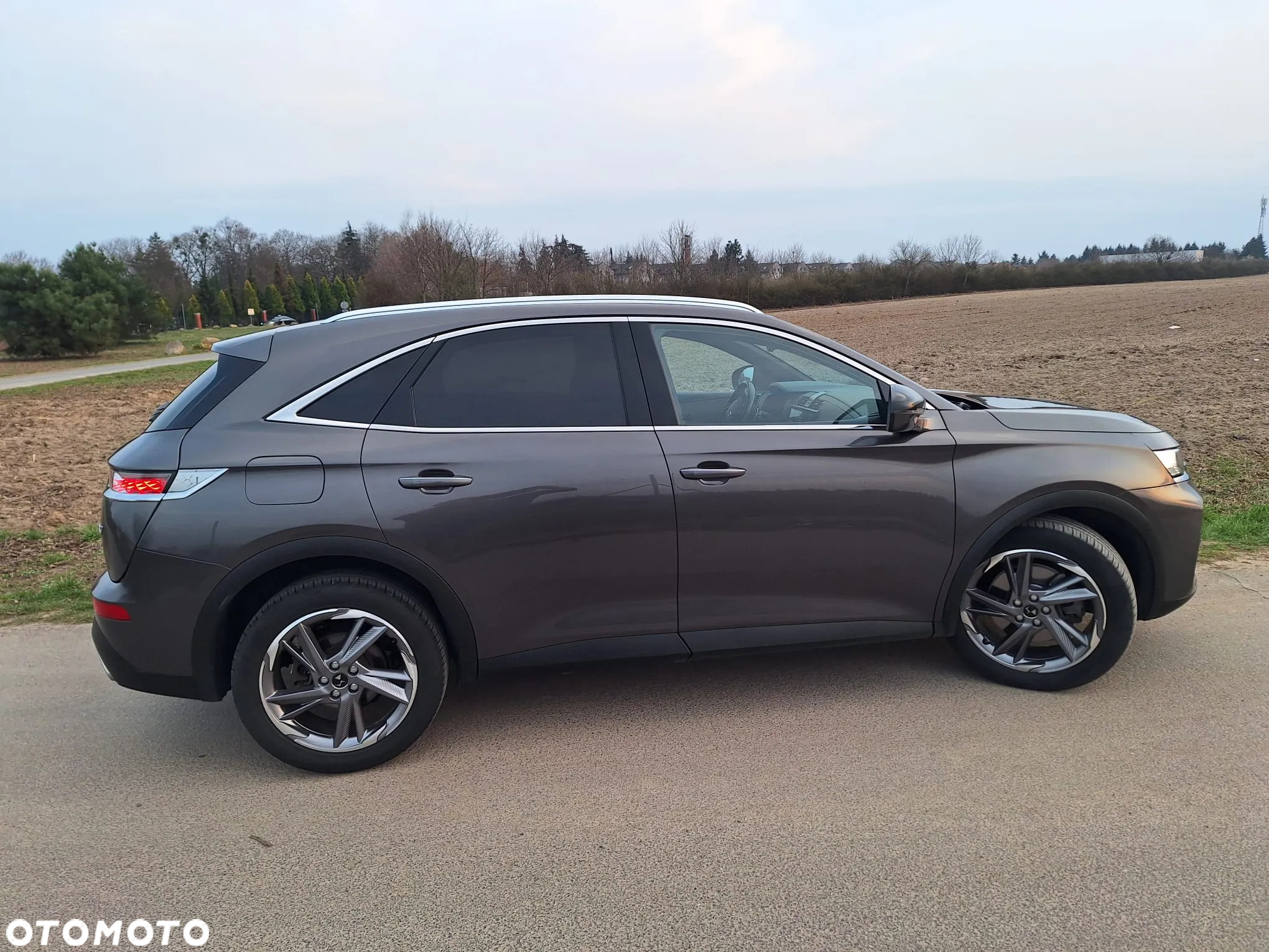 DS Automobiles DS 7 Crossback 1.6 E-Tense 4x4 Grand Chic - 12