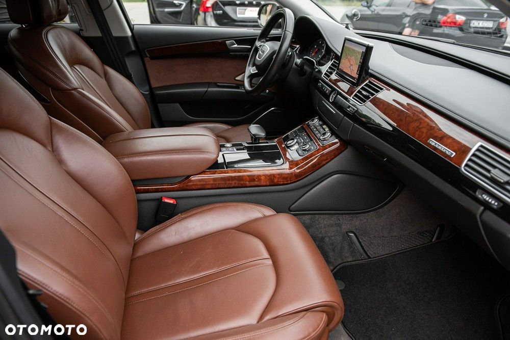 Audi A8 4.2 TDI Quattro - 9