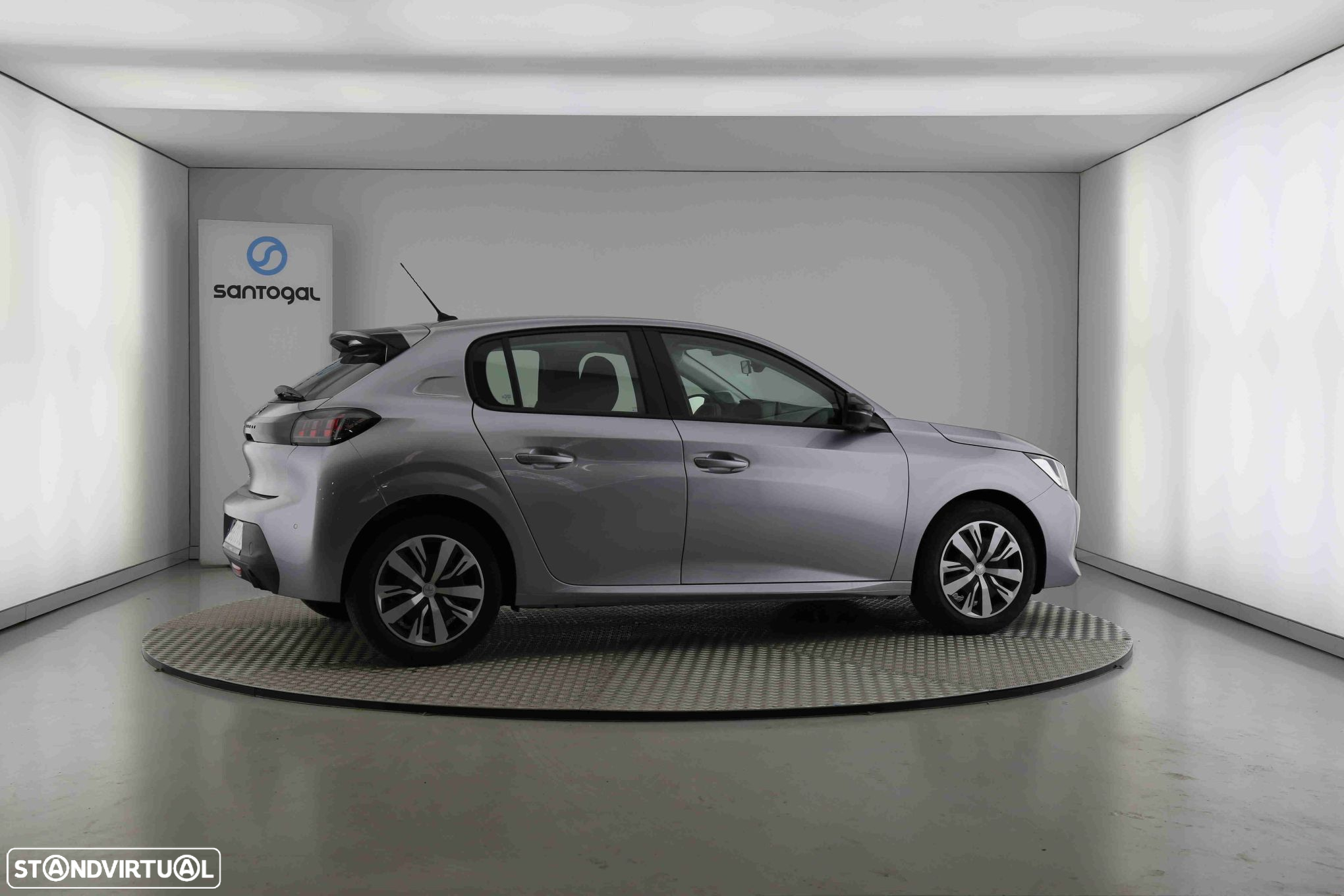 Peugeot 208 1.2 PureTech Active Pack - 3
