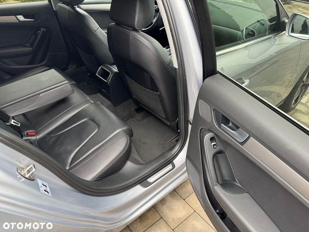 Audi A4 Avant - 25
