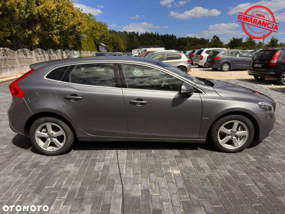 Volvo V40 - 13