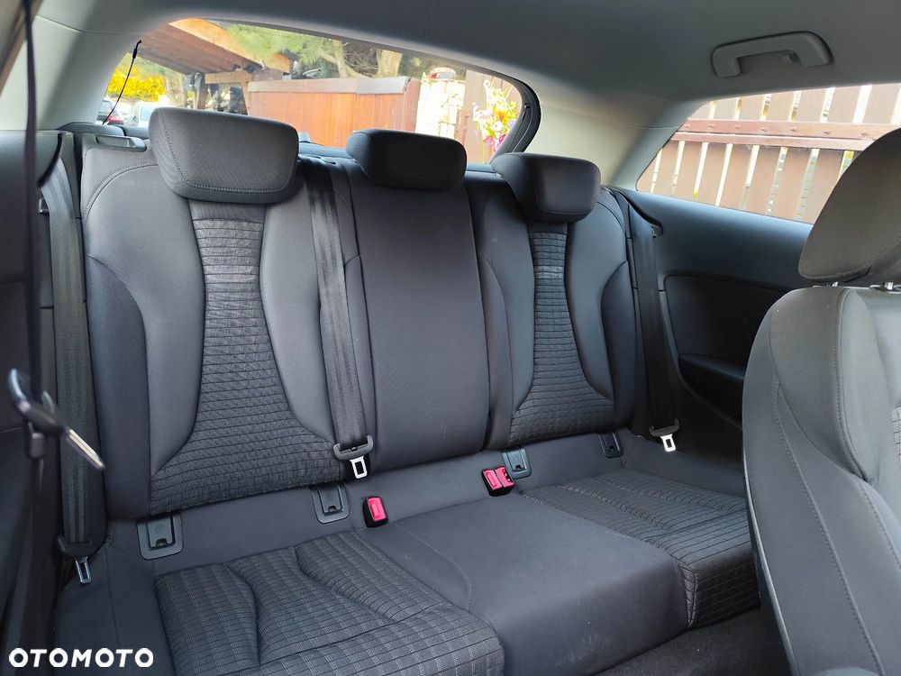 Audi A3 3-drzwiowe 1.4 TFSI Ambition - 9