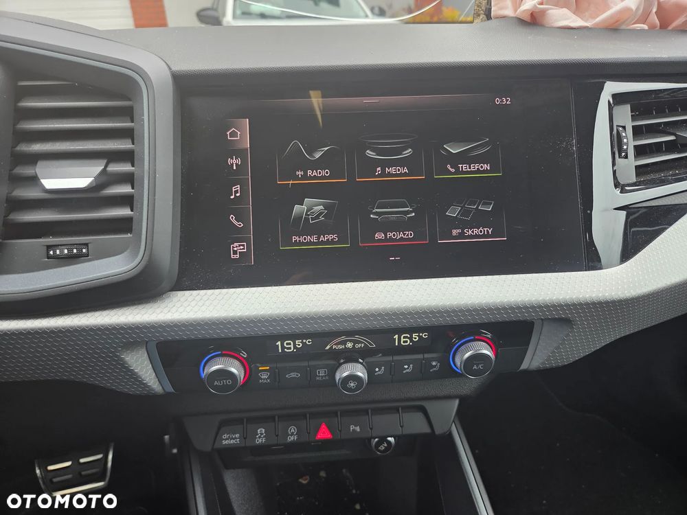 Audi A1 Sportback 30 TFSI S tronic S line - 23