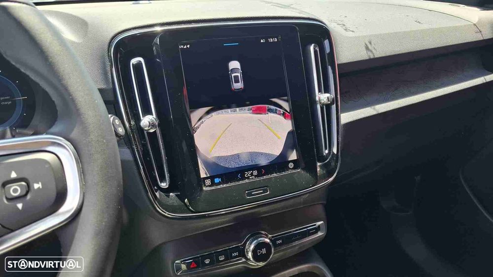 Volvo EX40 82 kWh Single Motor Extended Range Plus - 13