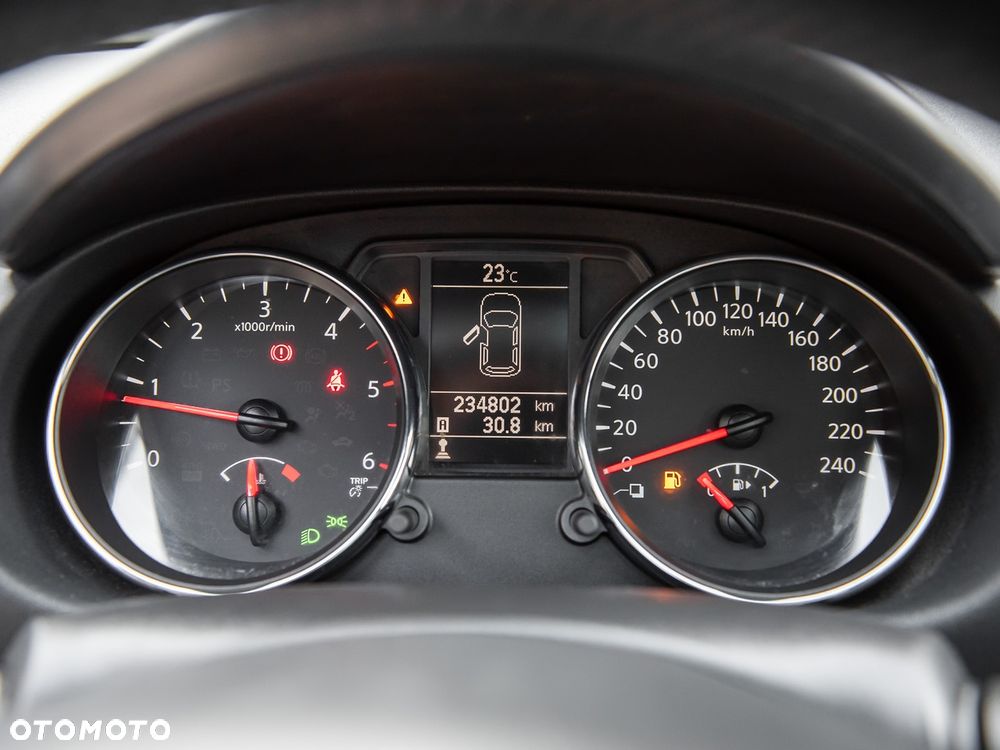 Nissan Qashqai+2 - 27