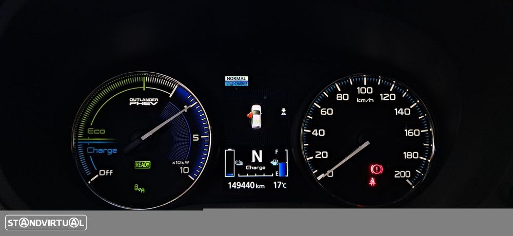 Mitsubishi Outlander - 6