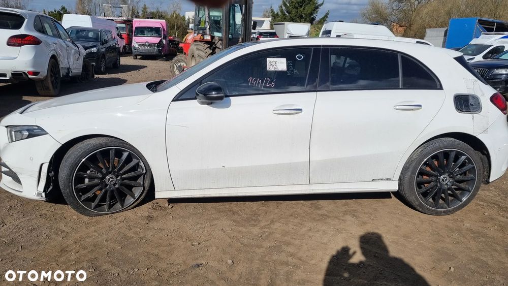 Mercedes-Benz Klasa A 200 d 8G-DCT AMG Line - 13