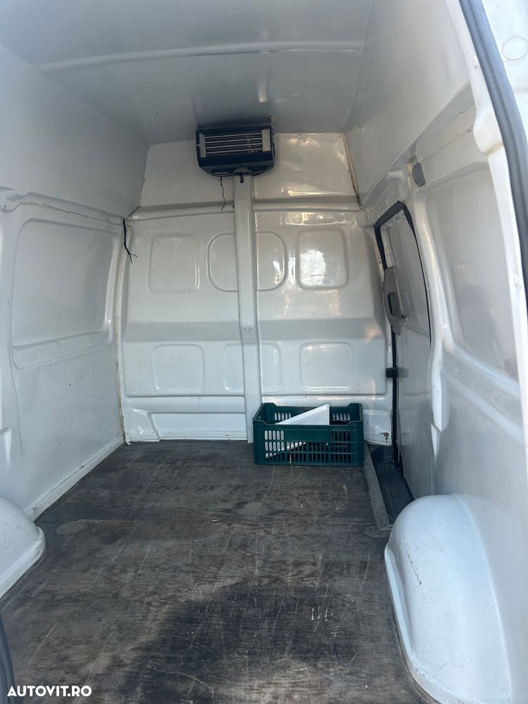 Mercedes-Benz Vito - 5