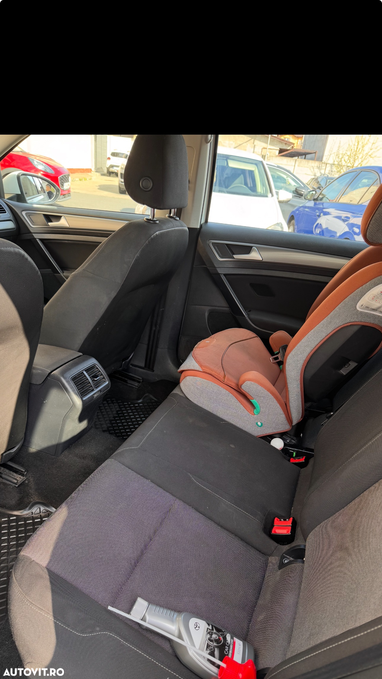 Volkswagen Golf - 9